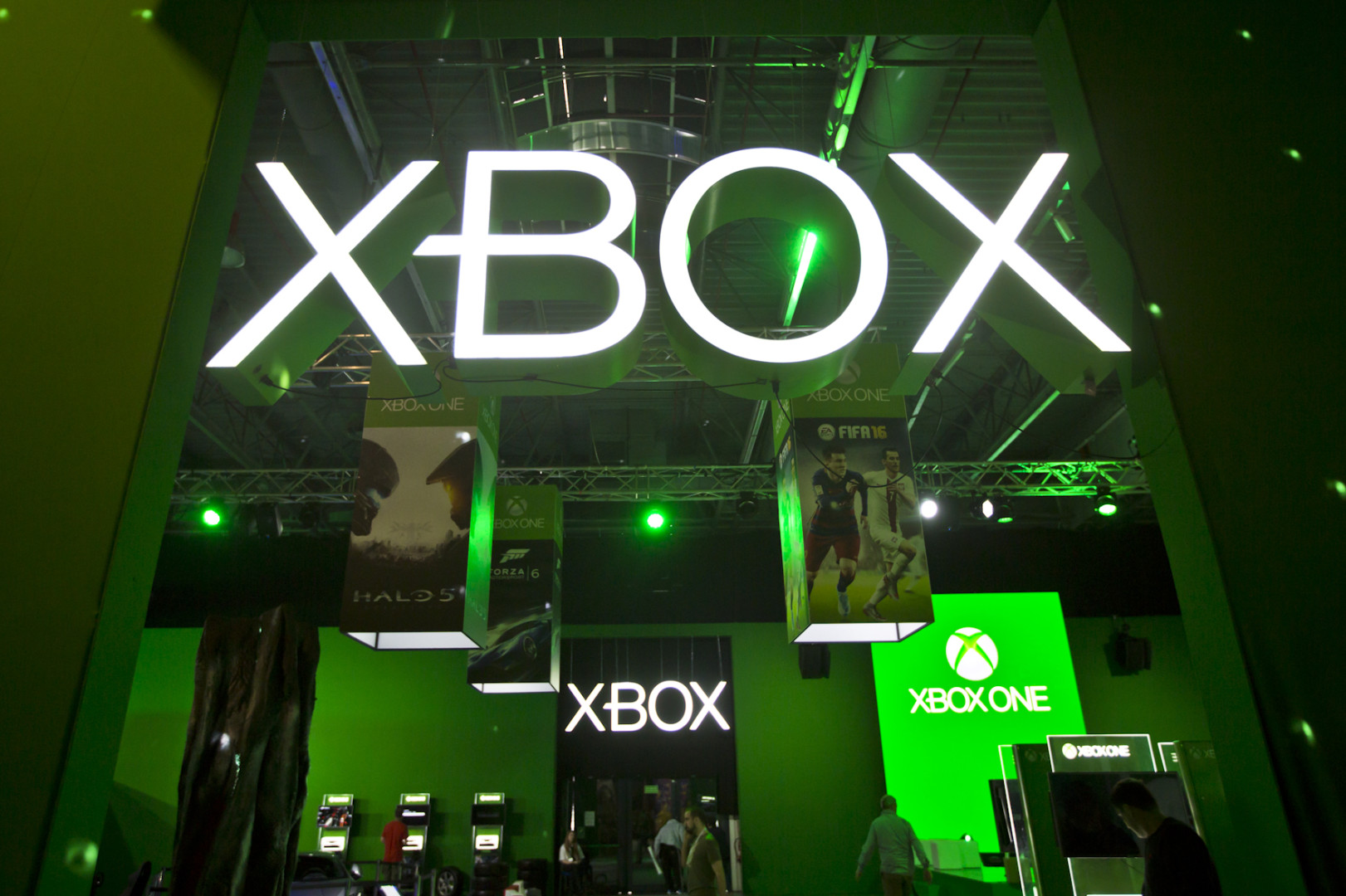 Zdjęcie okładkowe wpisu Warsaw Games Week 2015: Strefa Microsoft (fotorelacja)