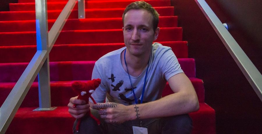 Zdjęcie okładkowe wpisu Stwórz własną figurkę Yarny’ego z nadchodzącej gry Unravel