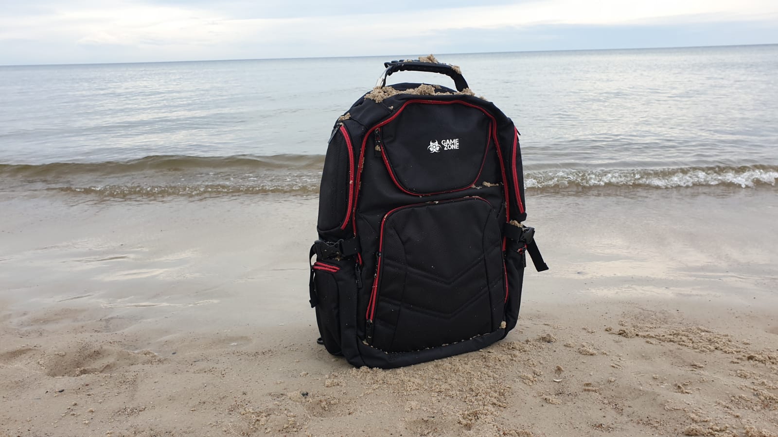 Zdjęcie okładkowe wpisu Harrier GameZone – wycieczka z plecakiem i uchwytem indukcyjnym od Tracera