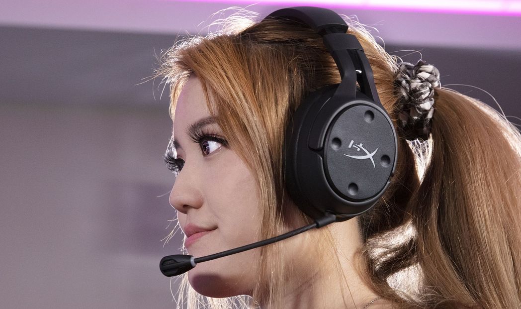 Zdjęcie okładkowe wpisu CES 2020: HyperX prezentuje nowe słuchawki Cloud S do PS4 i ładowarkę od Switcha