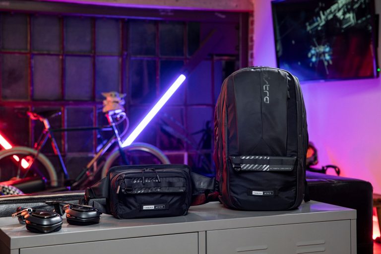 Zdjęcie okładkowe wpisu ASTRO wraz z TIMBUK2 wypuści plecak i nerkę skrojone dla graczy!