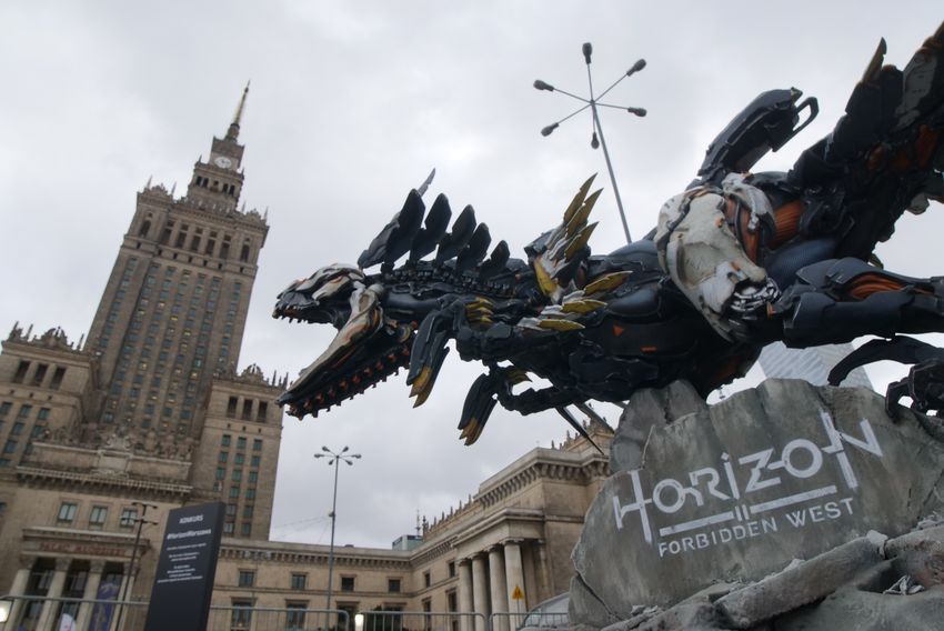 Zdjęcie okładkowe wpisu Chyżoszpon z Horizon Forbidden West atakuje Warszawę!