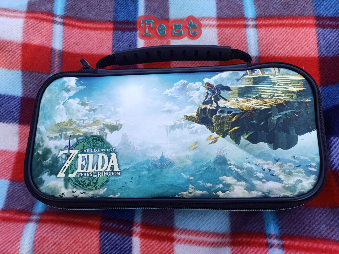 Zdjęcie okładkowe wpisu Test: Etui The Legend of Zelda: Tears of the Kingdom do Nintendo Switch BIG BEN